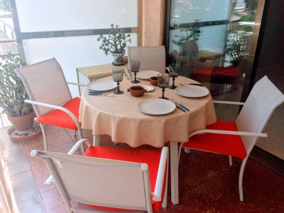 Apartamento A 150 Metros De La Playa En La Fosca Palamos Luaran gambar